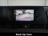 Used 2023 Kia Sportage LX image 5