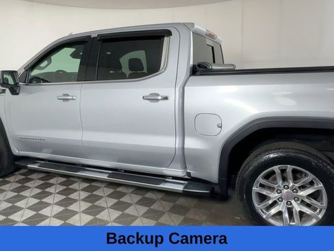Used 2021 GMC Sierra 1500 SLT w/ SLT Convenience Package AWD/4WD image 8