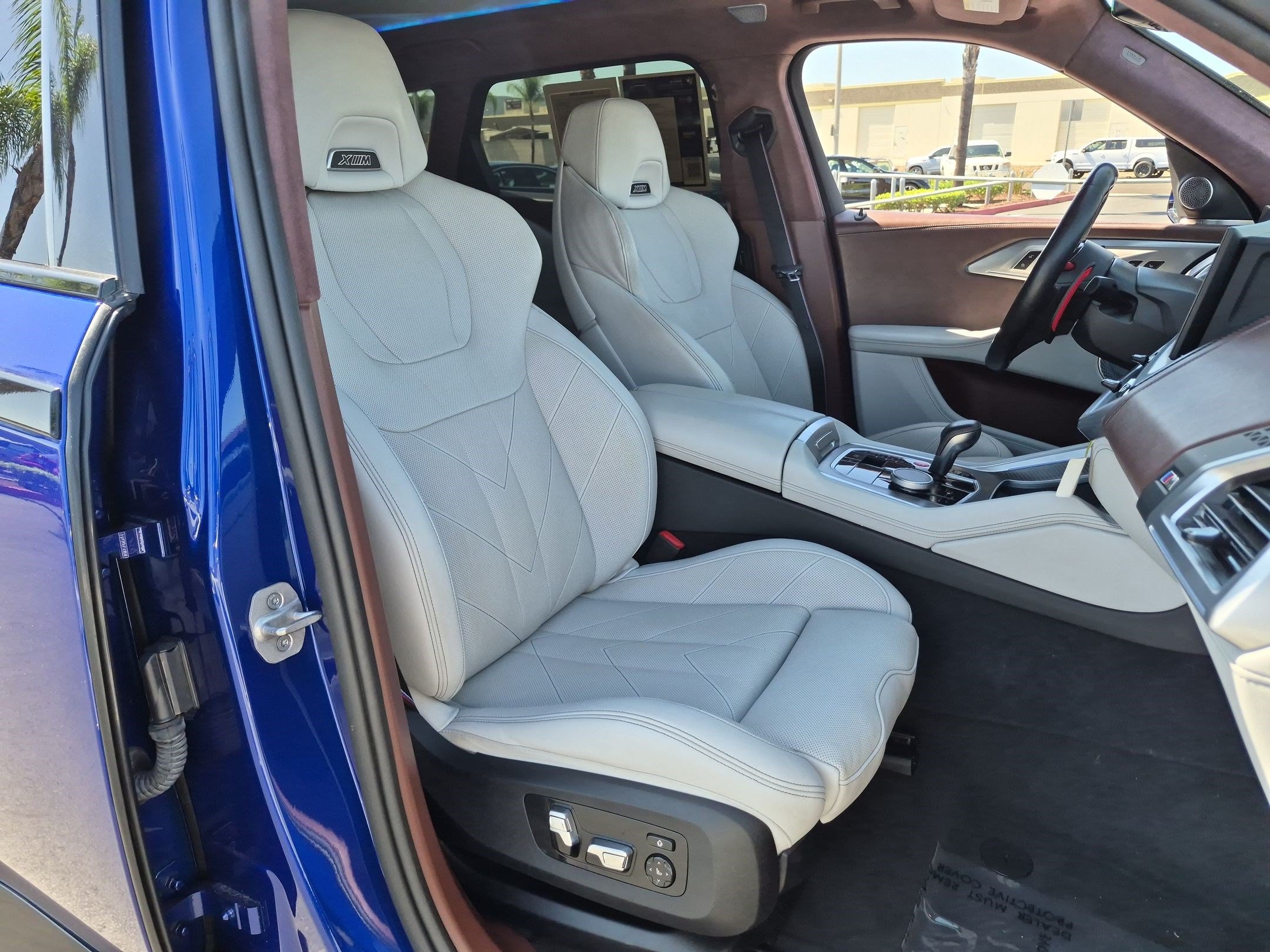 Used 2023 BMW XM AWD/4WD image 32