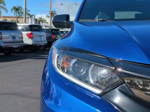 Used 2021 Honda HR-V Sport image 11