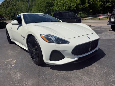 Used 2018 Maserati GranTurismo Sport RWD image 24