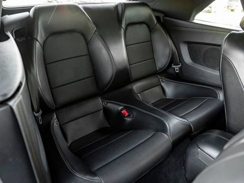 Used 2019 Ford Mustang Premium RWD image 32