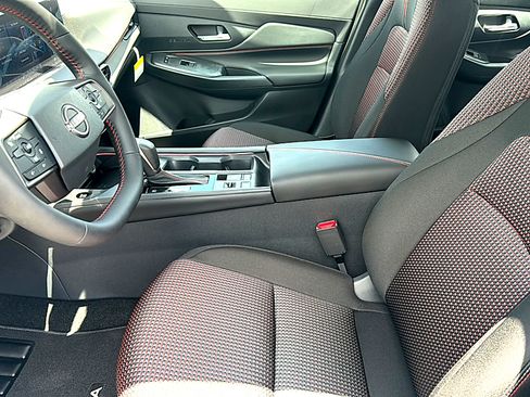 New 2026 Nissan Sentra SR w/ SR All Weather Package FWD image 10