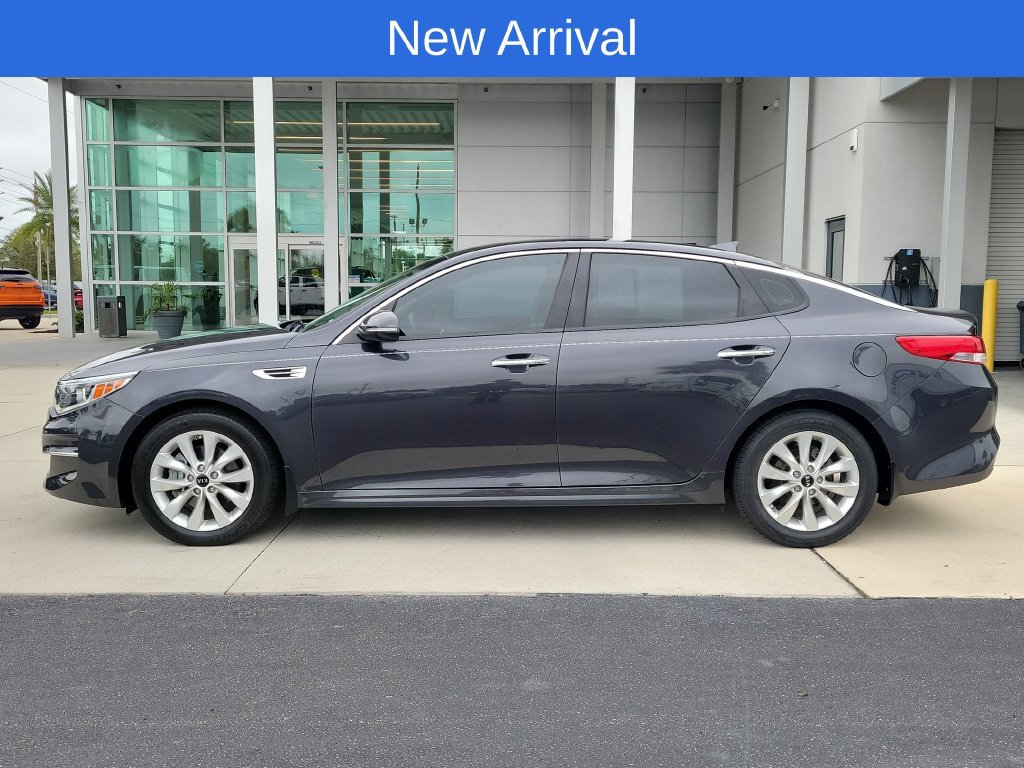 Used 2018 Kia Optima EX FWD image 4