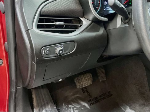 Used 2024 Chevrolet Malibu LT w/ LPO, Floor Liner Package FWD image 10