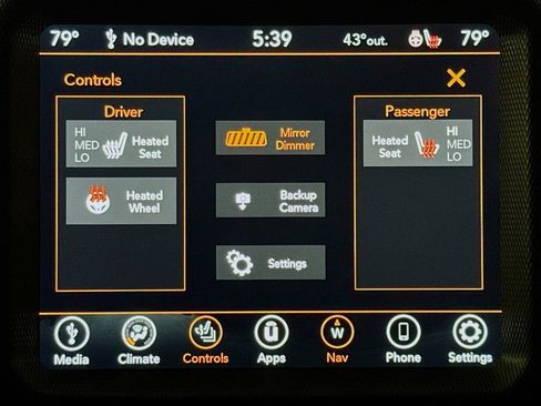 Used 2020 Jeep Wrangler Unlimited Sahara w/ Uconnect 4C Nav & Sound Group image 15