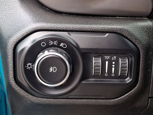 Used 2020 Jeep Wrangler Unlimited Sport AWD/4WD image 26