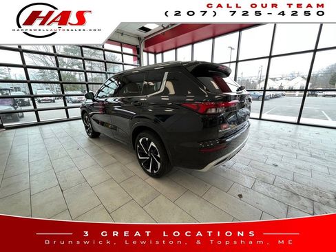 Used 2022 Mitsubishi Outlander SEL AWD/4WD image 3