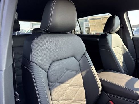 New 2026 Volkswagen Atlas Cross Sport SE AWD/4WD image 23