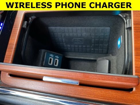 Used 2018 Lincoln Navigator Reserve w/ Technology Package image 18