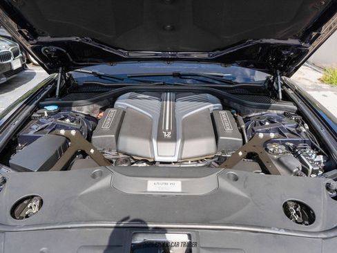 Used 2024 Rolls-Royce Ghost Black Badge image 15
