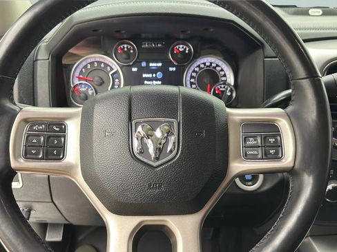 Used 2018 RAM 2500 Laramie w/ Sport Appearance Group AWD/4WD image 18