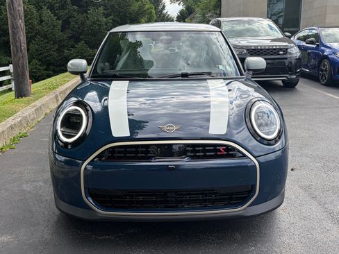 New 2026 MINI Cooper S FWD image 2