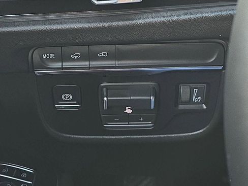 Used 2026 Cadillac Escalade Sport w/ Touring Package image 30