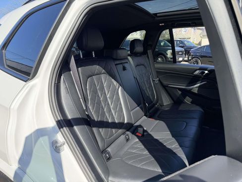 Used 2026 BMW X5 M60i AWD/4WD image 14