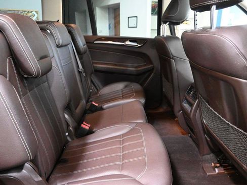 Used 2019 Mercedes-Benz GLS 450 4MATIC w/ Premium 1 Package image 19