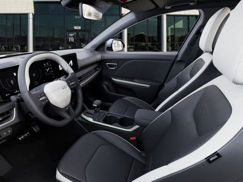 New 2025 Kia K4 GT-Line w/ GT-Line Premium Package image 17