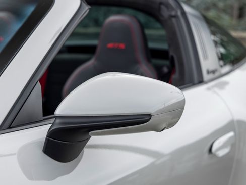 Certified 2022 Porsche 911 Targa 4 GTS image 18