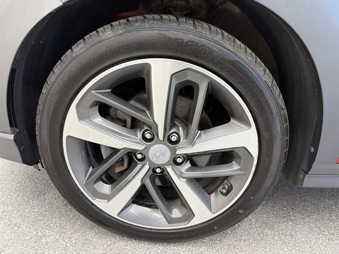 Used 2021 Hyundai Kona Ultimate AWD/4WD image 16