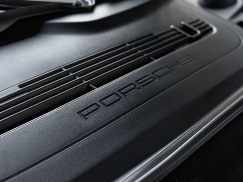 Certified 2015 Porsche 911 Turbo image 44