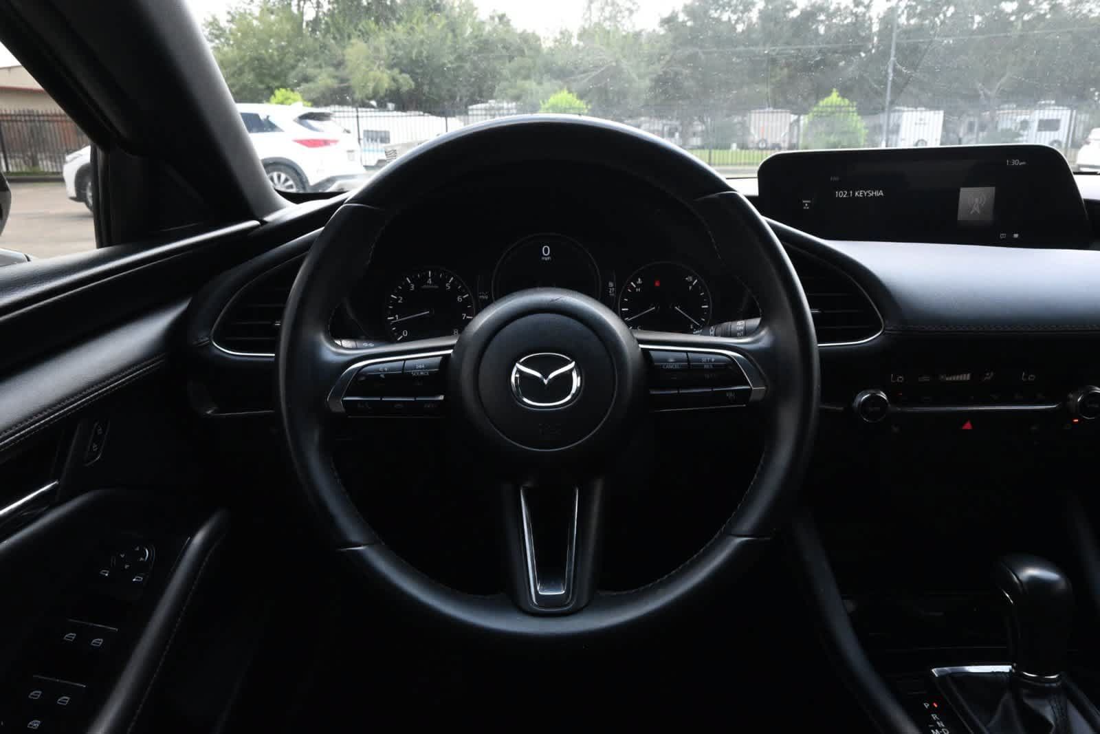 Used 2024 MAZDA MAZDA3 s FWD image 9