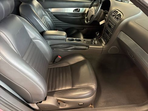 Used 2002 Ford Thunderbird Deluxe image 22