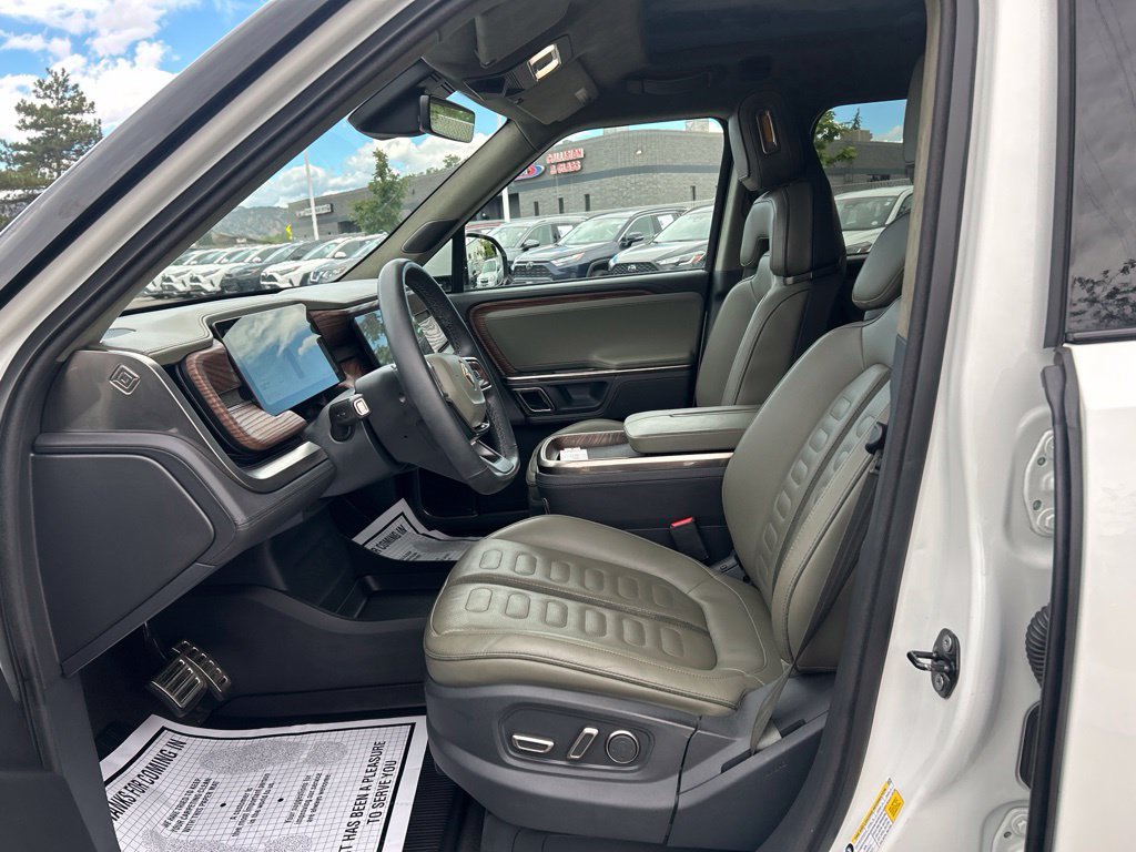 Used 2022 Rivian R1T Adventure AWD/4WD image 23