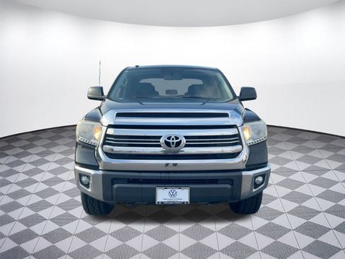 Used 2016 Toyota Tundra SR5 w/ SR5 Upgrade Package image 6