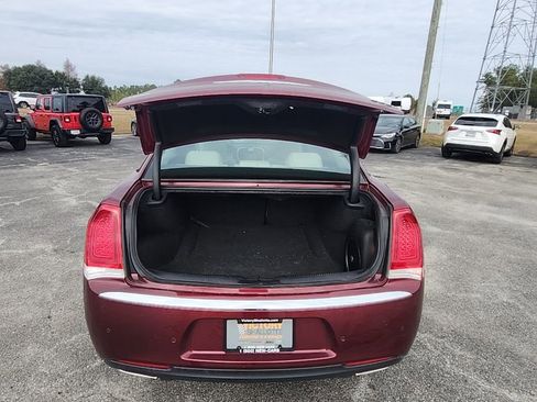 Certified 2021 Chrysler 300 Touring L w/ Popular Equipment Group image 18