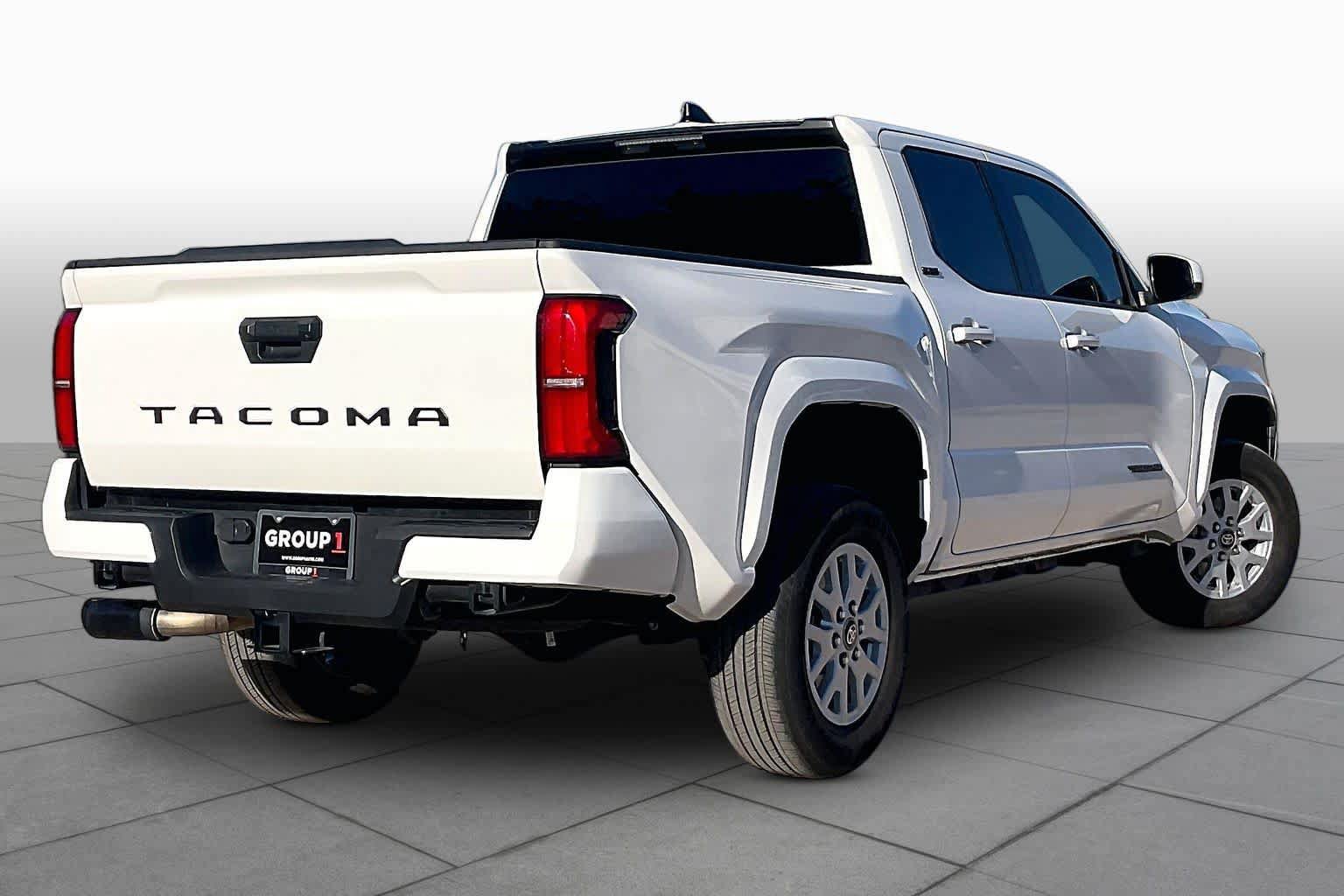 Used 2026 Toyota Tacoma SR5 RWD image 13
