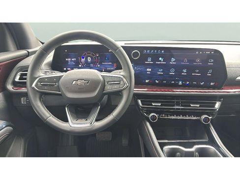 Used 2024 Chevrolet Traverse Z71 w/ LPO, Floor Liner Package image 14