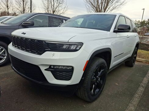 New 2025 Jeep Grand Cherokee Limited image 1