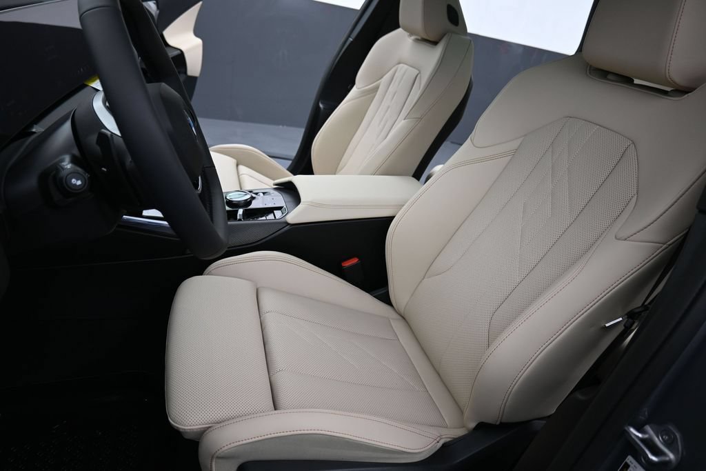 New 2026 BMW X3 xDrive30i w/ Premium Package AWD/4WD image 10