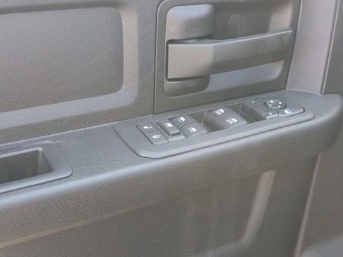 New 2026 RAM 2500 Tradesman AWD/4WD image 12