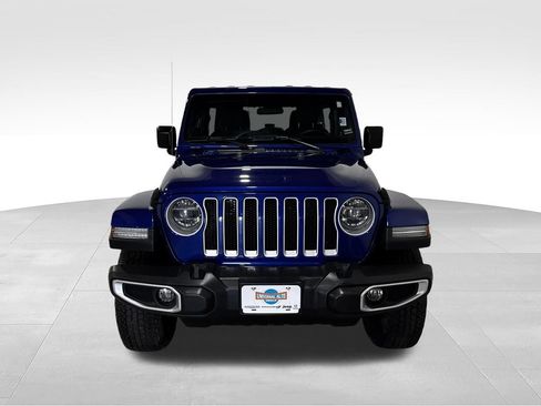 Used 2019 Jeep Wrangler Unlimited Sahara w/ Safetytec Group AWD/4WD image 10