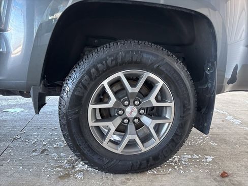 Used 2016 GMC Canyon SLE w/ All Terrain Package image 35