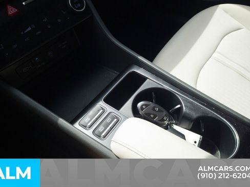 Used 2024 Hyundai Sonata SEL FWD image 10