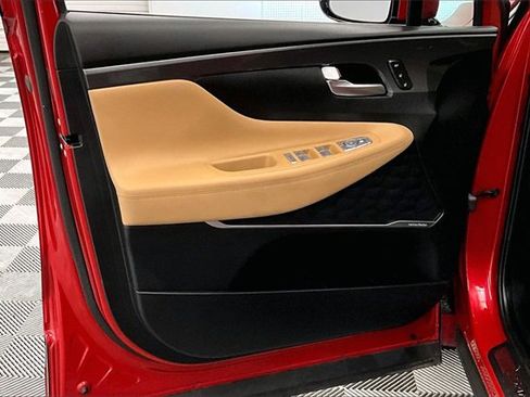 Used 2023 Hyundai Santa Fe Calligraphy image 18