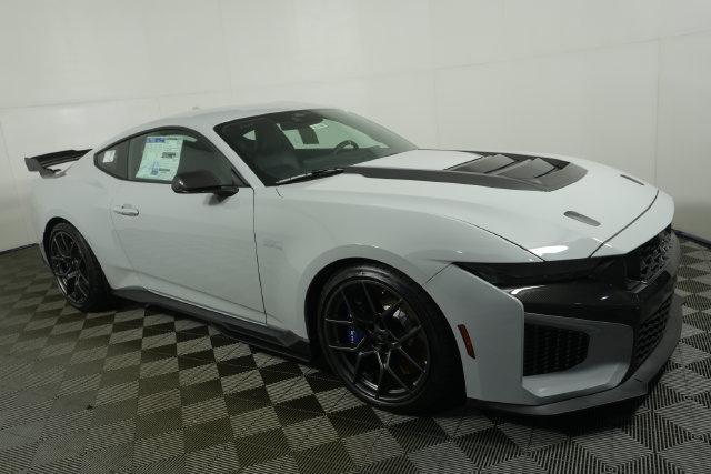 New 2026 Ford Mustang Dark Horse SC w/ Carbon Fiber Exterior Package RWD image 1