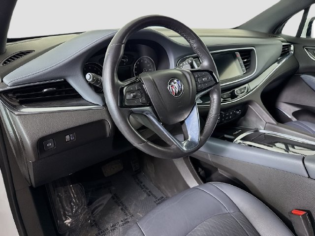 Used 2023 Buick Enclave Essence FWD image 10