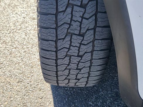 Used 2022 Kia Telluride SX w/ SX Prestige Package image 10