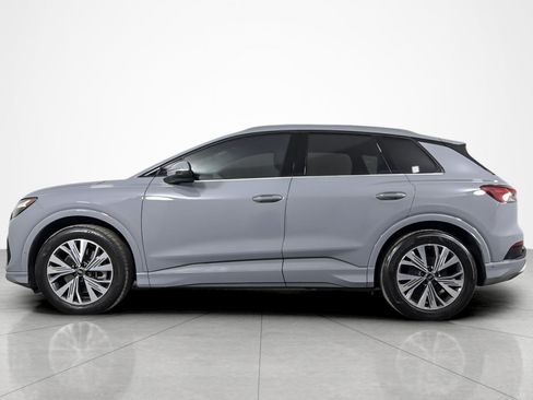 Used 2023 Audi Q4 e-tron Premium Plus w/ Premium Plus RWD image 2
