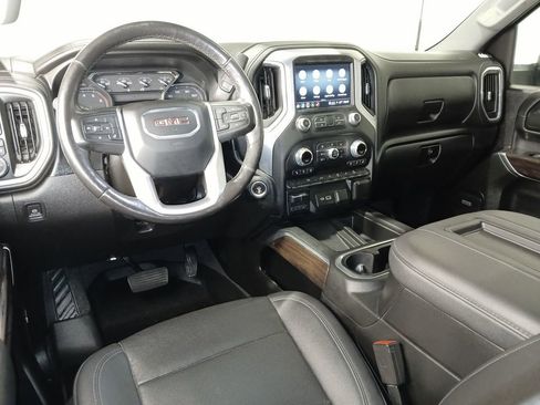 Used 2021 GMC Sierra 2500 SLT w/ SLT Preferred Package AWD/4WD image 9