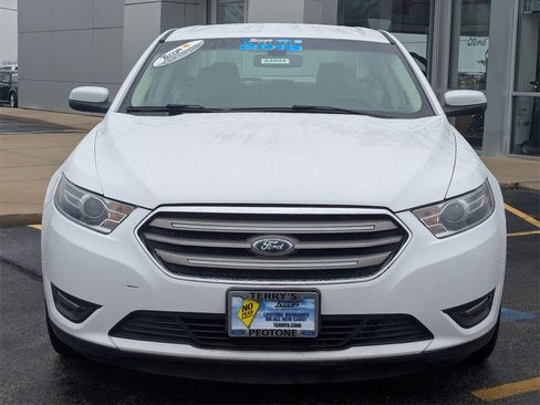Used 2018 Ford Taurus SEL image 8