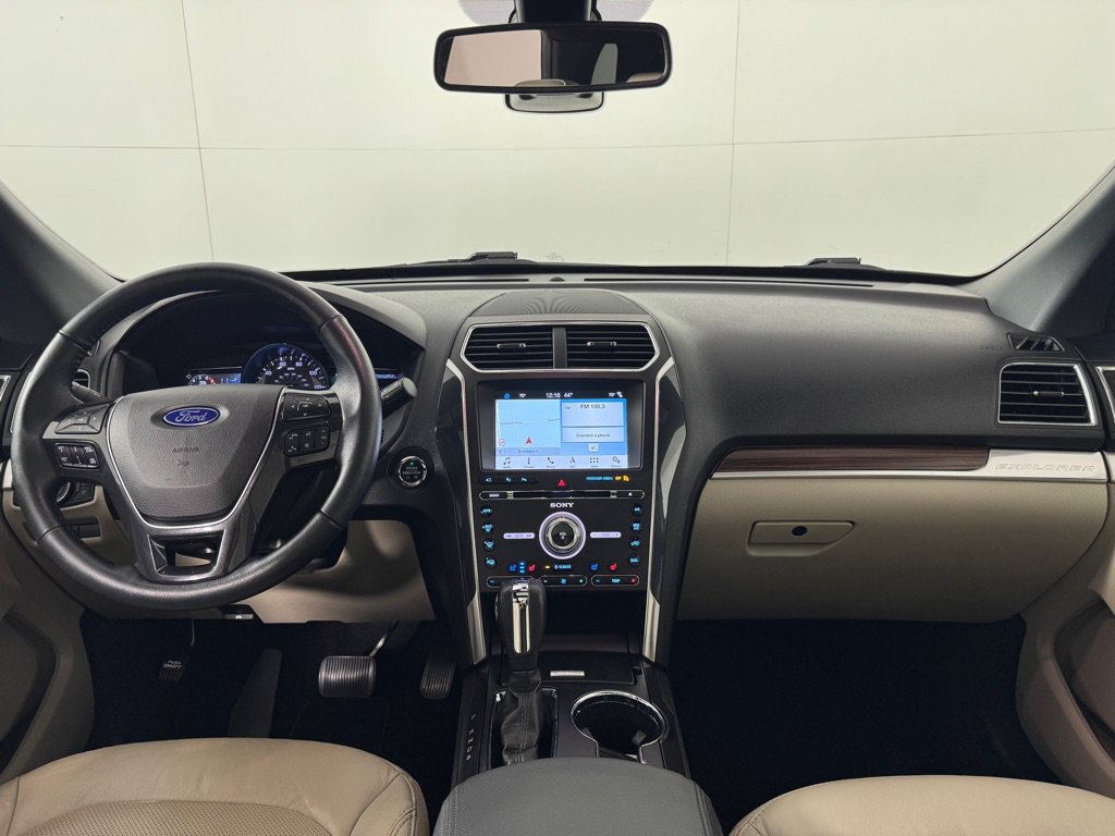 Used 2018 Ford Explorer Limited w/ Equipment Group 301A FWD image 23
