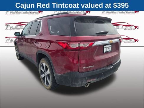 Used 2019 Chevrolet Traverse LT w/ LT Premium Package FWD image 4