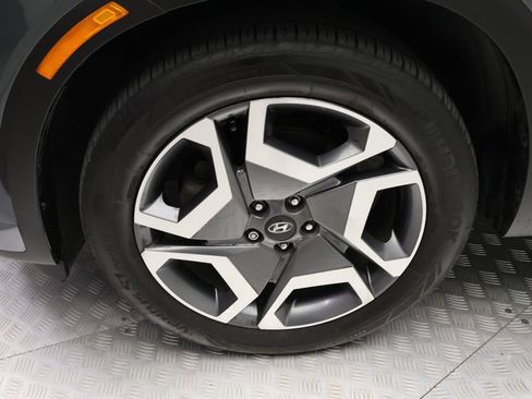 Used 2025 Hyundai Palisade SEL FWD image 4