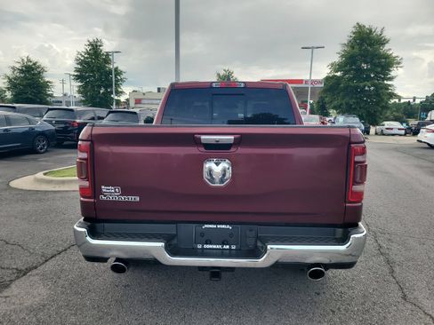 Used 2019 RAM 1500 Laramie RWD image 4