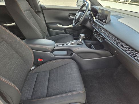 Used 2024 Honda HR-V Sport image 31