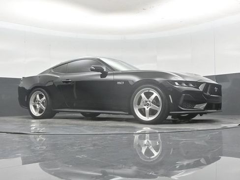 Used 2024 Ford Mustang GT Premium RWD image 50
